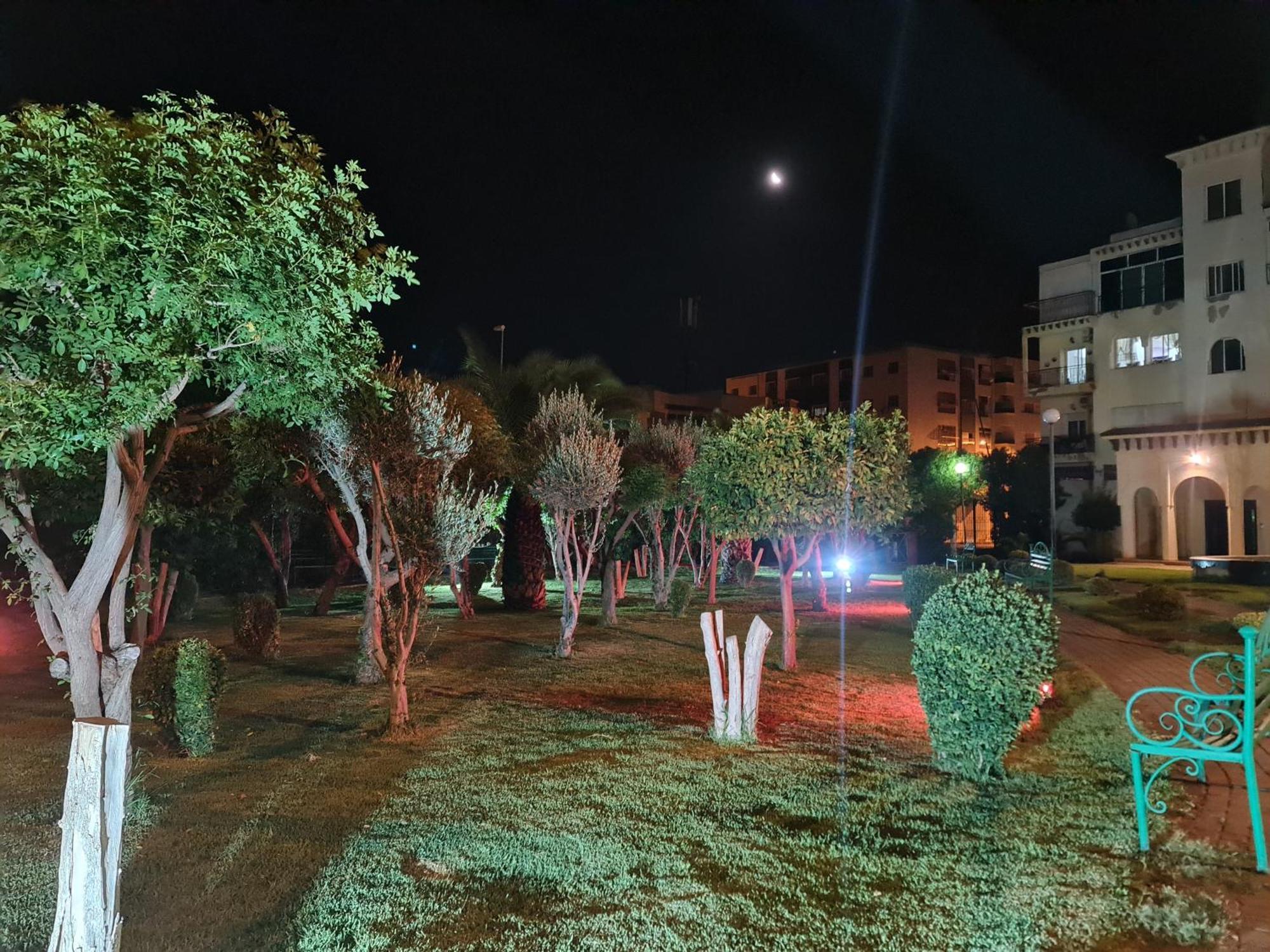 Fes Urban Apartment - Urban Elegance With Garden And Pool Access المظهر الخارجي الصورة